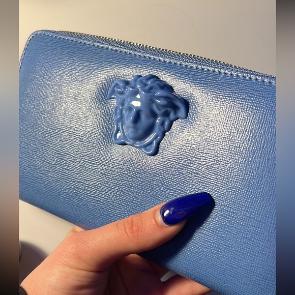 Versace “La Medusa” Wallet - Picture 3 of 4